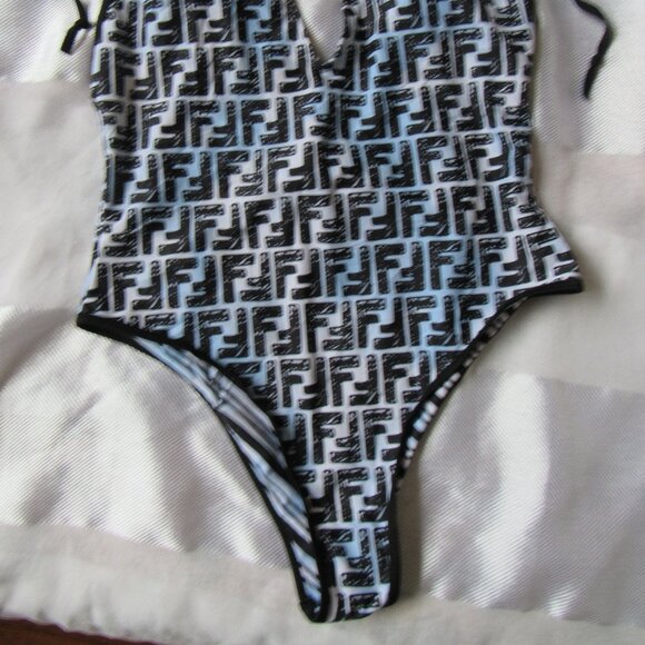 Fendi XL(IT) Women Swimsuit one piece, made in Italy - Picture 2 of 10